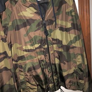 Camp windbreaker / coat